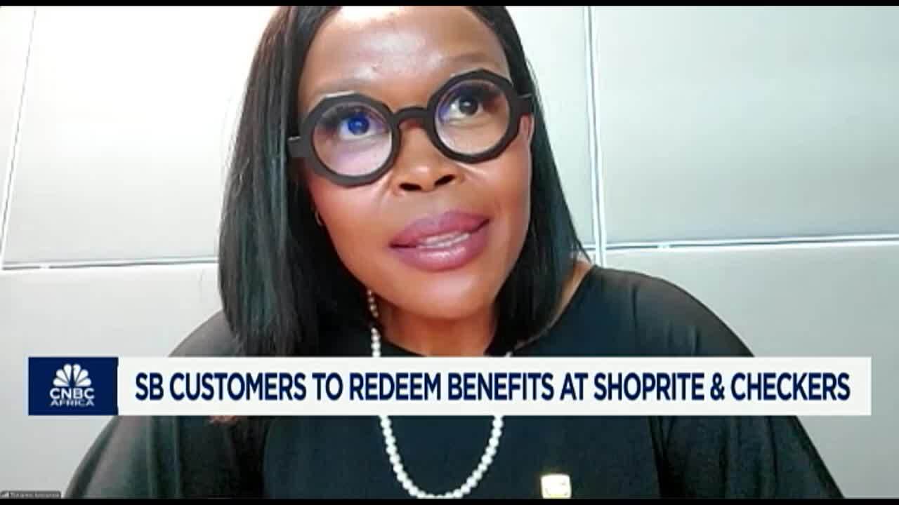 Shoprite, Standard Bank team up to improve S.African consumer spending