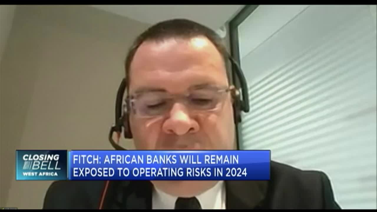 Fitch: Nigerian banks to see smaller FX revaluation gains in 2024