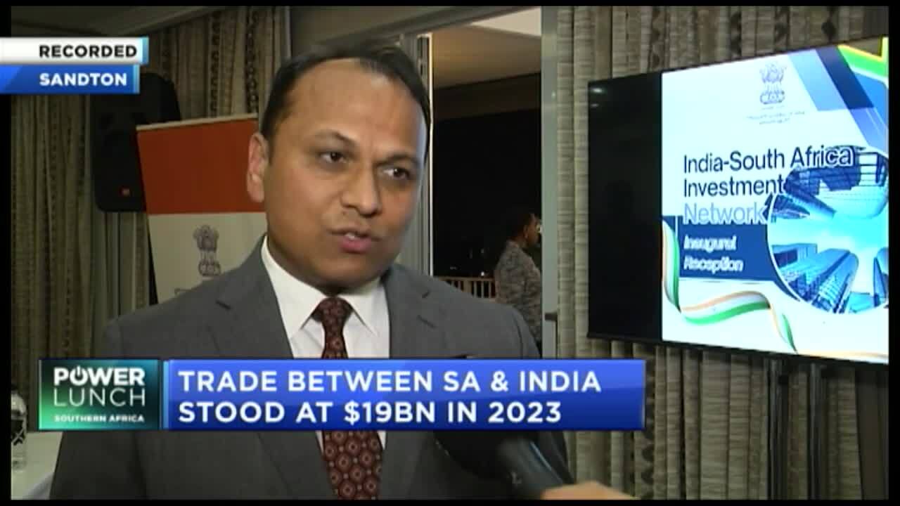 India seeks more S.African investments 