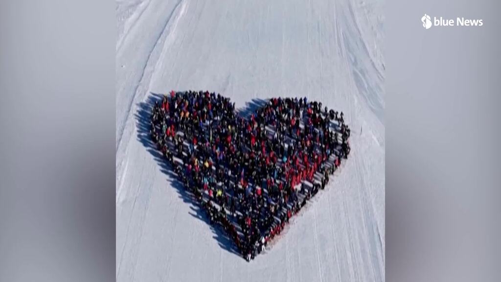 Crans-Montanas Ski-Community gedenkt den Opfern