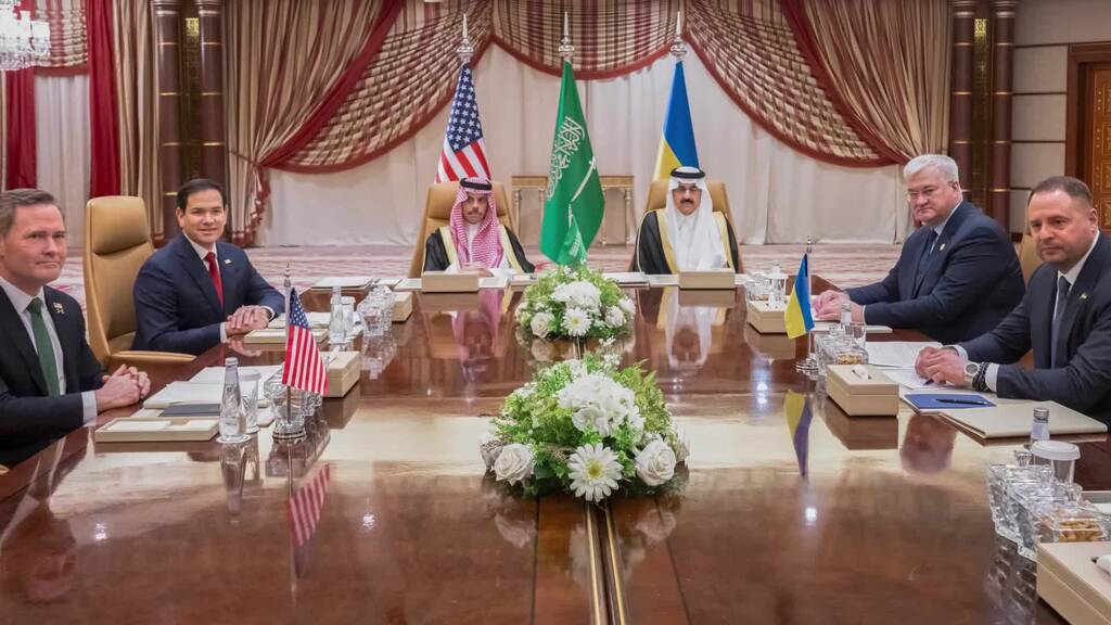 Wieder US-Militärhilfe für Ukraine – Ja zu Waffenstillstand