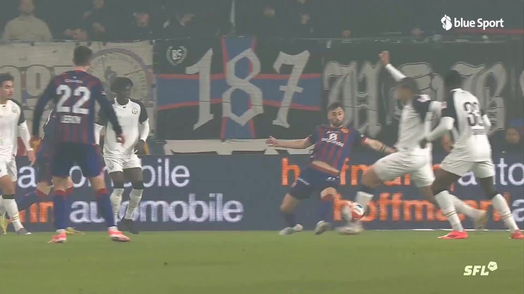 Shaqiri schiesst den FCB vom Punkt zum Ausgleich﻿