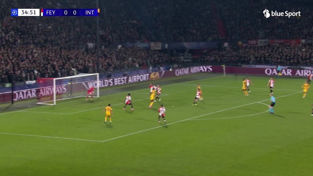 35. Minute: Acerbi hat die erste Inter-Chance