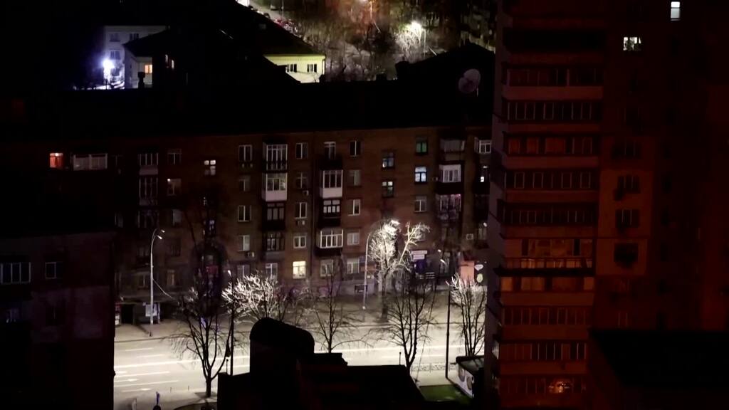 Intensive russische Luftangriffe auf Ukraine, Rakete dringt zwei Kilometer in polnischen Luftraum ein