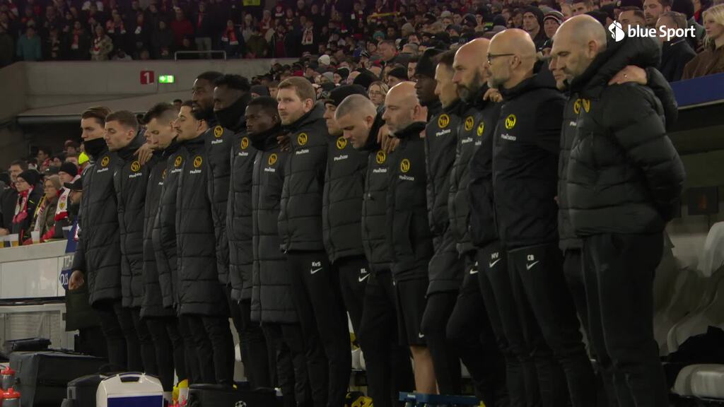 Schweigeminute in Stuttgart für Meschak Elias Sohn