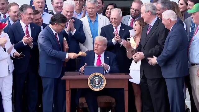 Trump unterzeichnet Steuer- und Ausgabengesetz am Unabhängigkeitstag