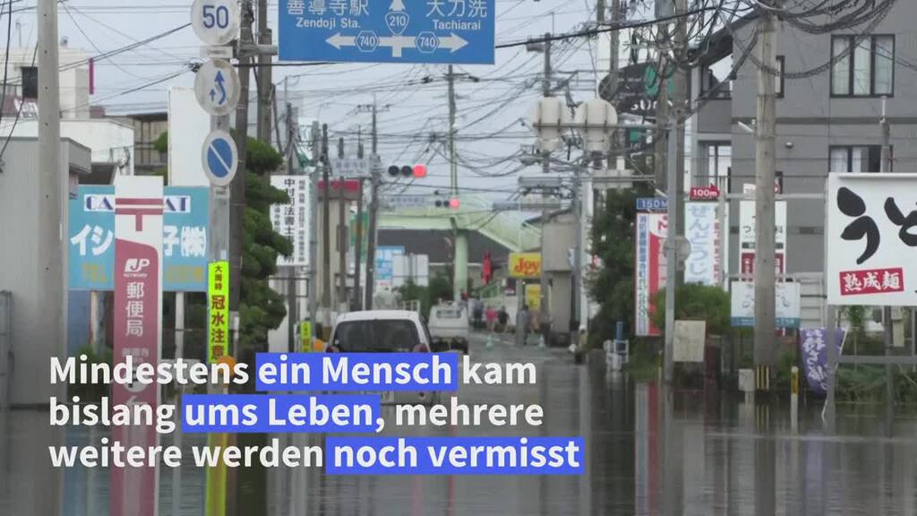 Heftige Erdrutsche und Überschwemmungen nach Dauerregen in Japan