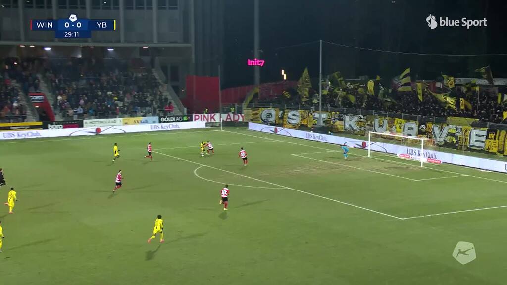 29. Minute: Zuerst verpasst Winterthurs Baroan, kurz darauf scheitert auch YB-Bedia