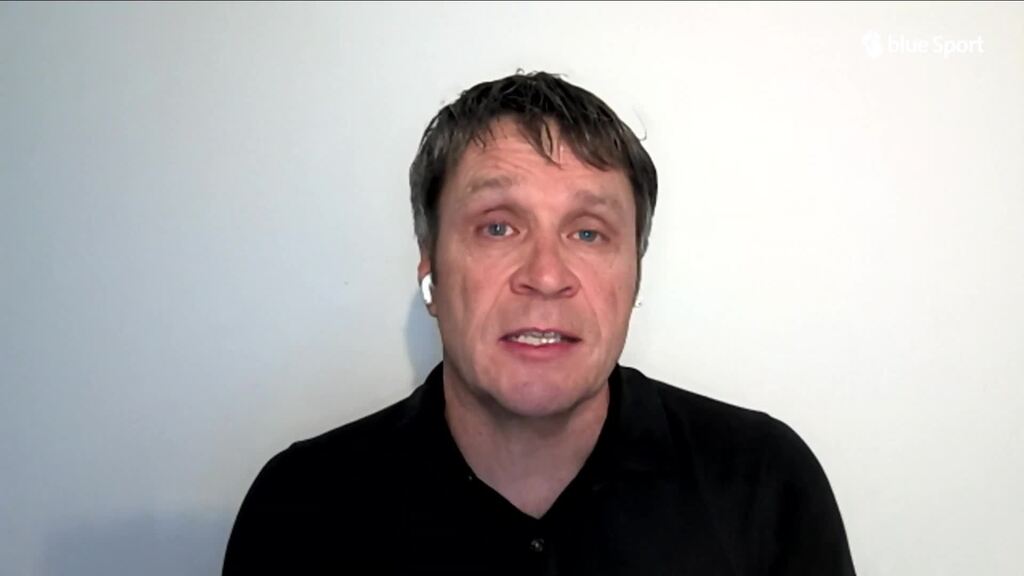 Bruno Grossen erklärt die Rote Karte gegen Markelo