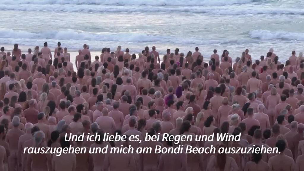 Nackt am Surf-Strand: Kunstaktion am Bondi Beach