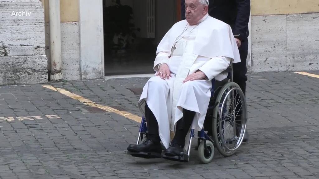 Am Sonntag: Papst Franziskus wird aus Klinik entlassen