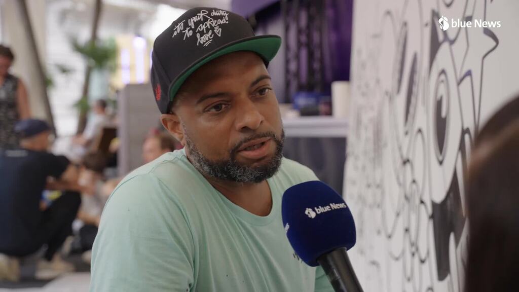 Zeichnen am Moon&Stars: Wenn der Pinsel zum Mikrofon wird