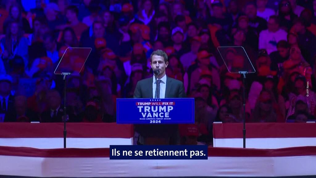 Un humoriste qualifie Porto Rico d'«île flottante d'ordures» lors d'un meeting de Trump