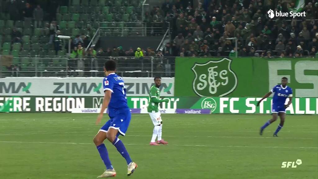 Sow fliegt mit Gelb-Rot vom Platz