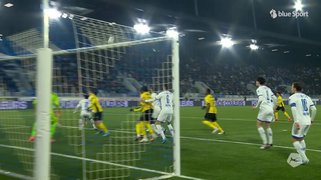 Ugrinic erhöht per Penalty