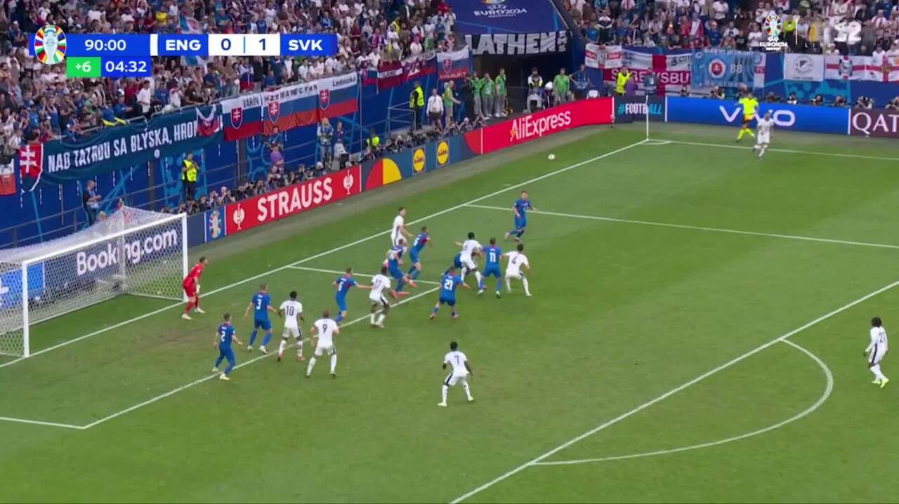 Bellingham salva l'Inghilterra