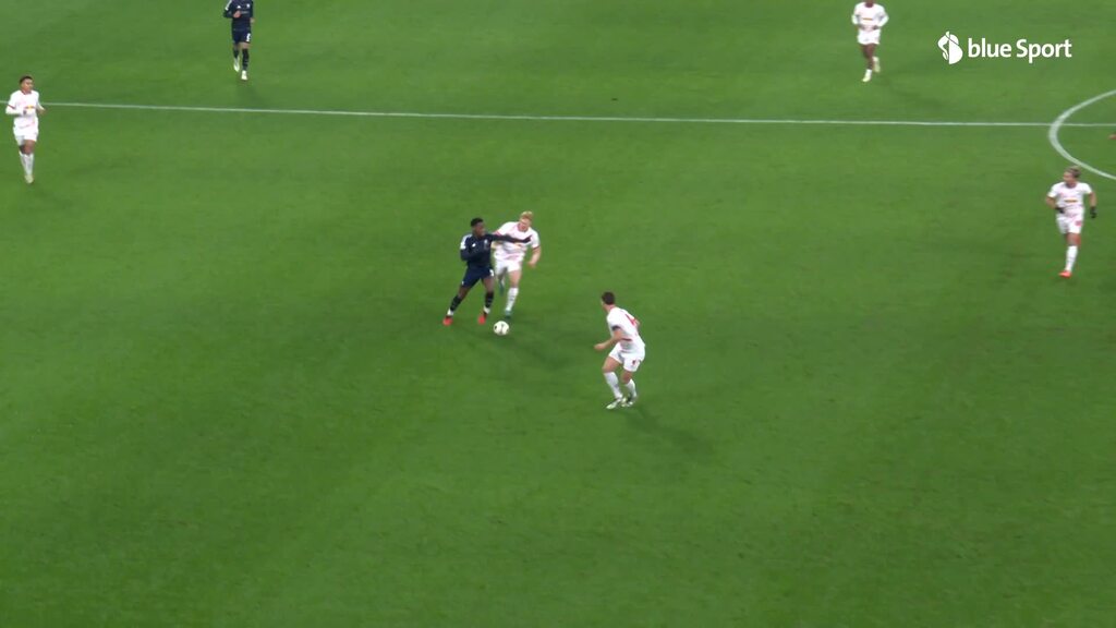 Auch Gulacsi greift daneben