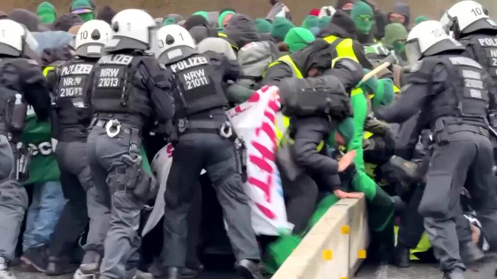 Proteste bei Neugründung von AfD-Jugendorganisation