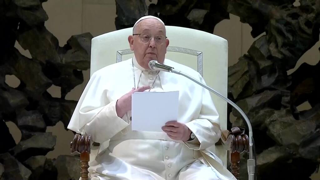 Papst Franziskus wegen Bronchitis im Krankenhaus