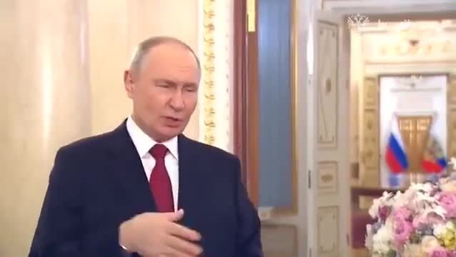 Video sorgt im Netz für mächtig Wirbel – weil Putin hustet