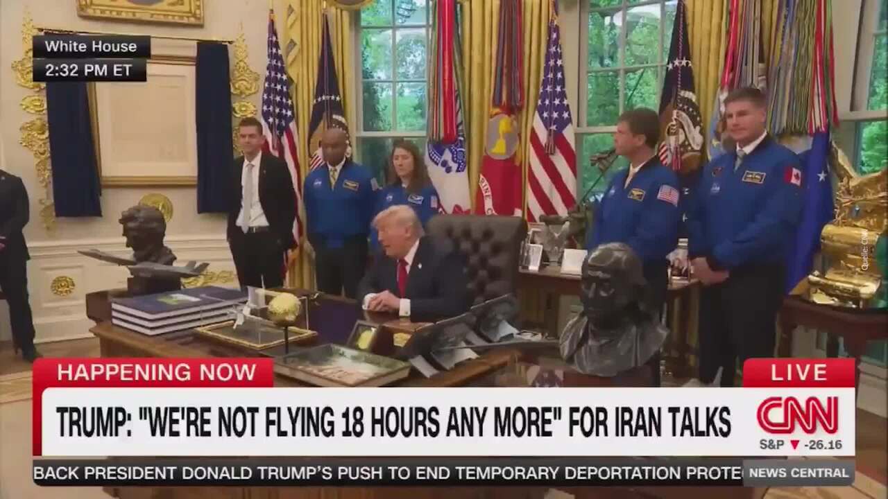 Trump lobt Ohren des Nasa-Chefs﻿