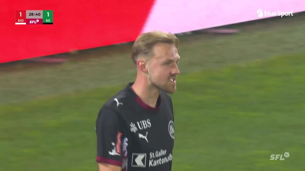 29. Minute: Daschner lenkt den Ball unglücklich ins eigene Tor ab