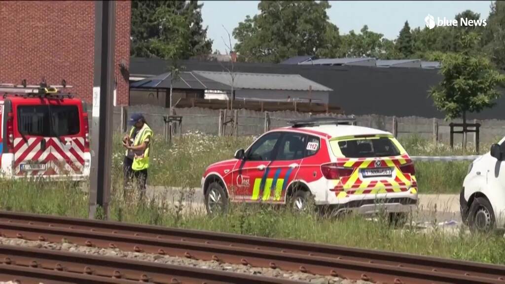 Un car scolaire percuté par un train en Belgique, quatre morts dont deux enfants