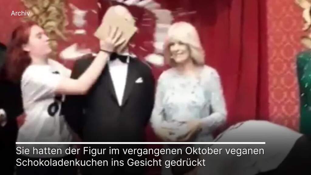 Kuchen auf König-Wachsfigur: Klimaaktivisten müssen zahlen