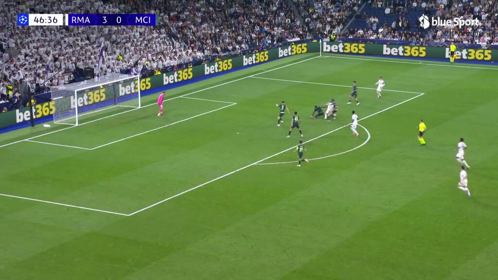 Donnarumma ferma Diaz