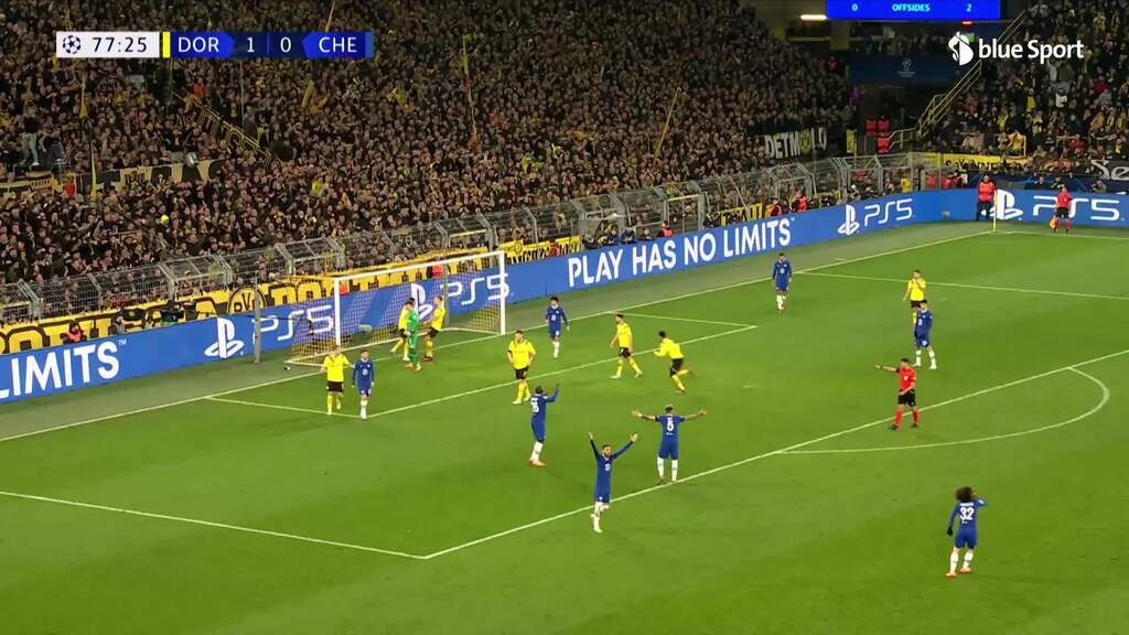 78. Minute: Dortmunder retten auf der Torlinie