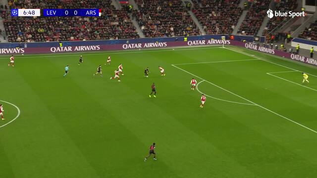 Kofane mit der ersten Chance für Leverkusen