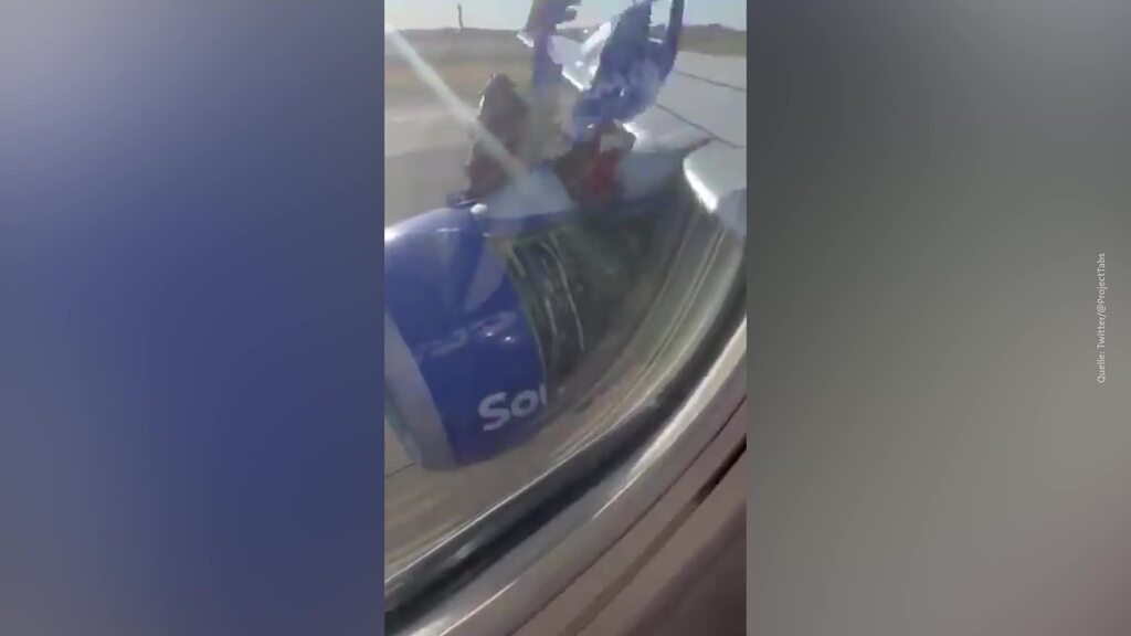 Un Boeing perde parte del motore durante il decollo