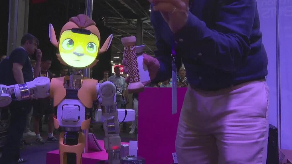 Au salon VivaTech, le boum des robots «émotionnels»