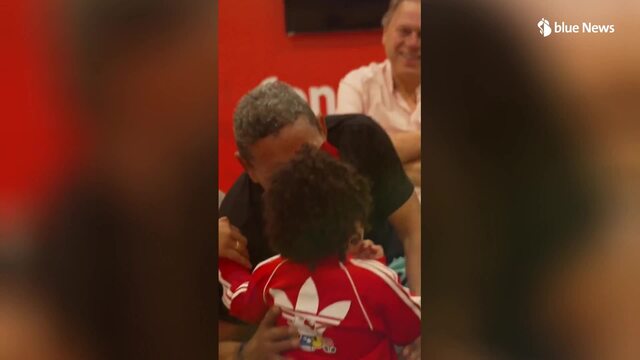 Emotionales Wiedersehen: Luis Diaz und sein Vater sind wieder vereint