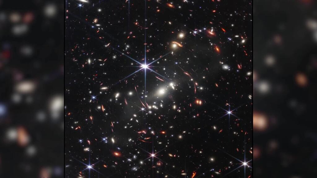 James-Webb-Teleskop zeigt erstes Vollfarbbild ferner Galaxien