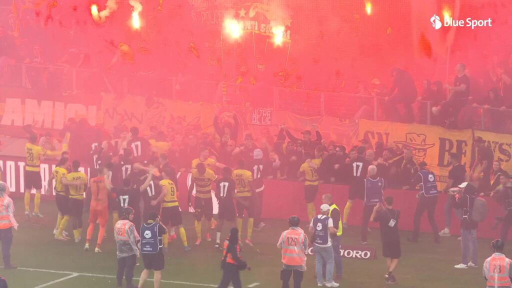Nach dem Schlusspfiff brechen alle Dämme: So feiern YB-Spieler und Fans den Titel