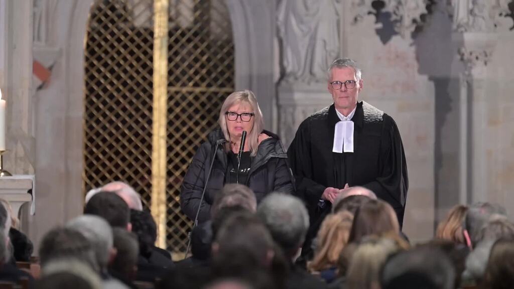 Im Magdeburger Dom: Hunderte gedenken der Opfer der Todesfahrt