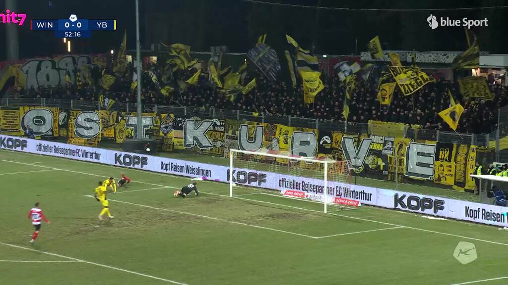 53. Minute: Gomis scheitert am Pfosten