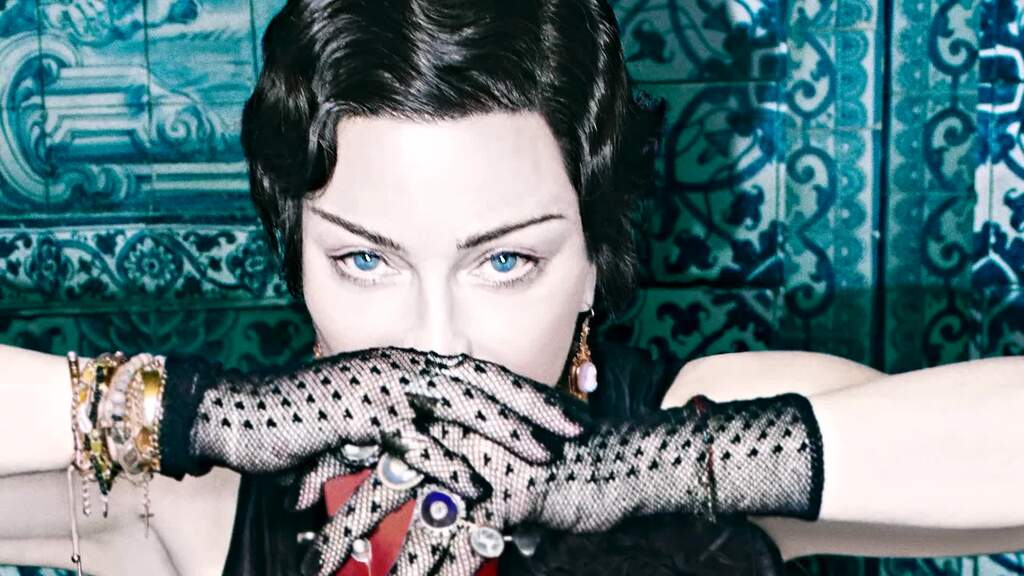 Madonna feiert 40-jährige Karriere mit Tournee-Auftakt in London