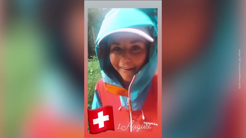 Beatrice Egli geht am 1. August im Regen wandern