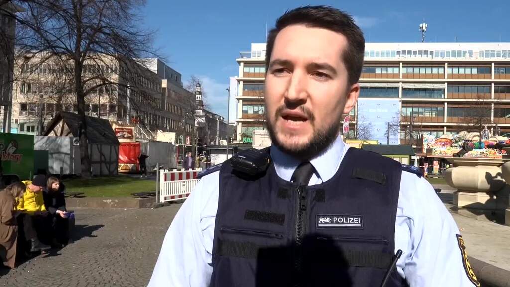 Auto in Mannheim in Menschenmenge gefahren – eine Festnahme