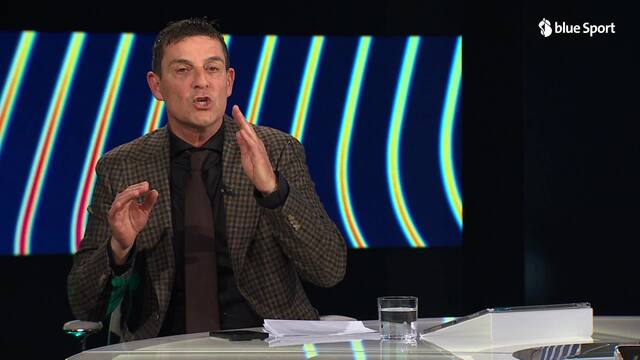 Marcel Reif löst Wettschulden ein und läuft im Bodö/Glimt-Pullover ein.