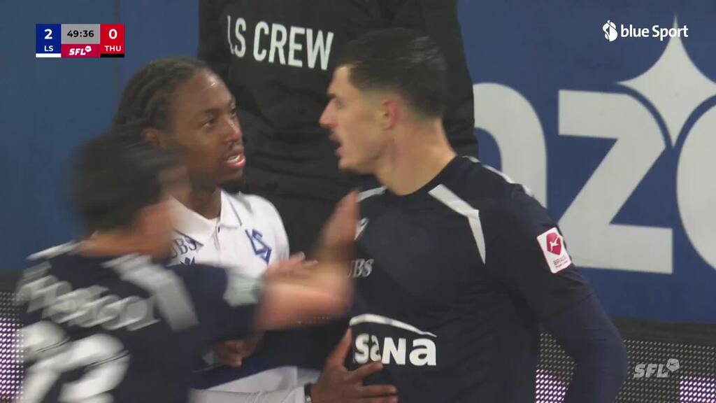 Rastoder sieht Gelb-Rot und fliegt vom Platz