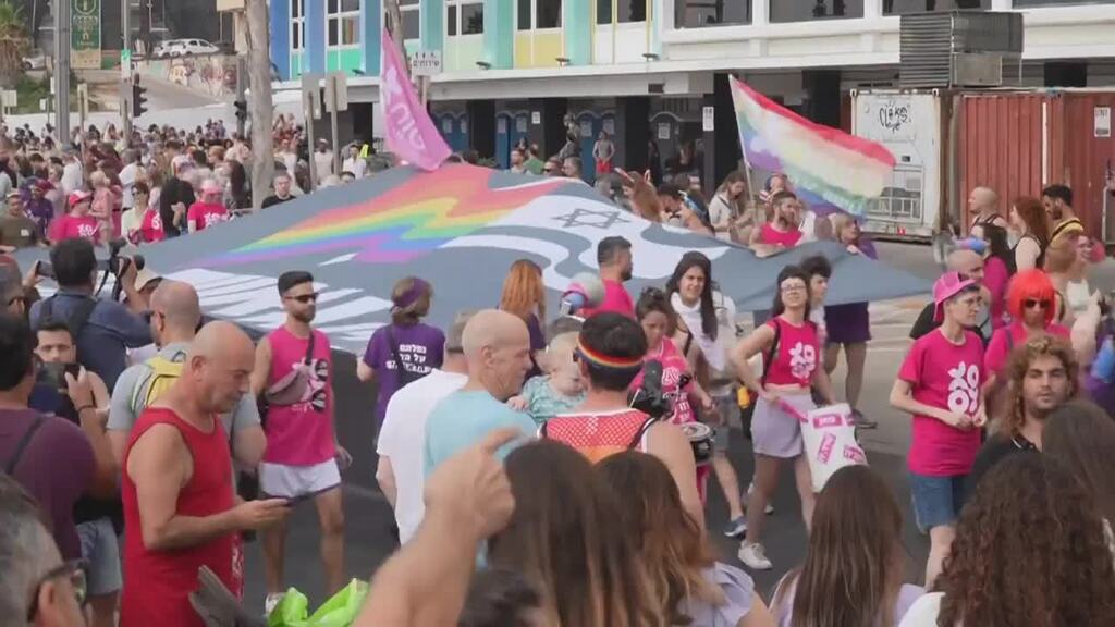 Foule à la Gay Pride de Tel-Aviv