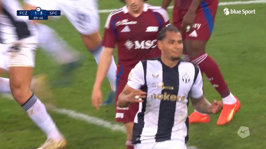 Perea mit dem Ehrentreffer für den FCZ