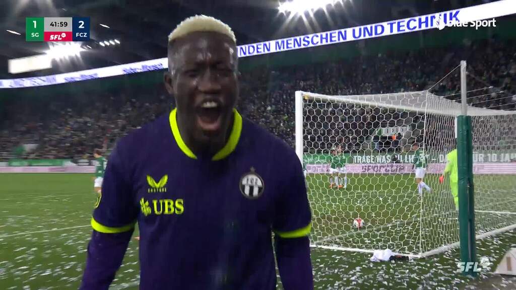 Keny schiesst Zürich kurz vor der Pause wieder in Führung