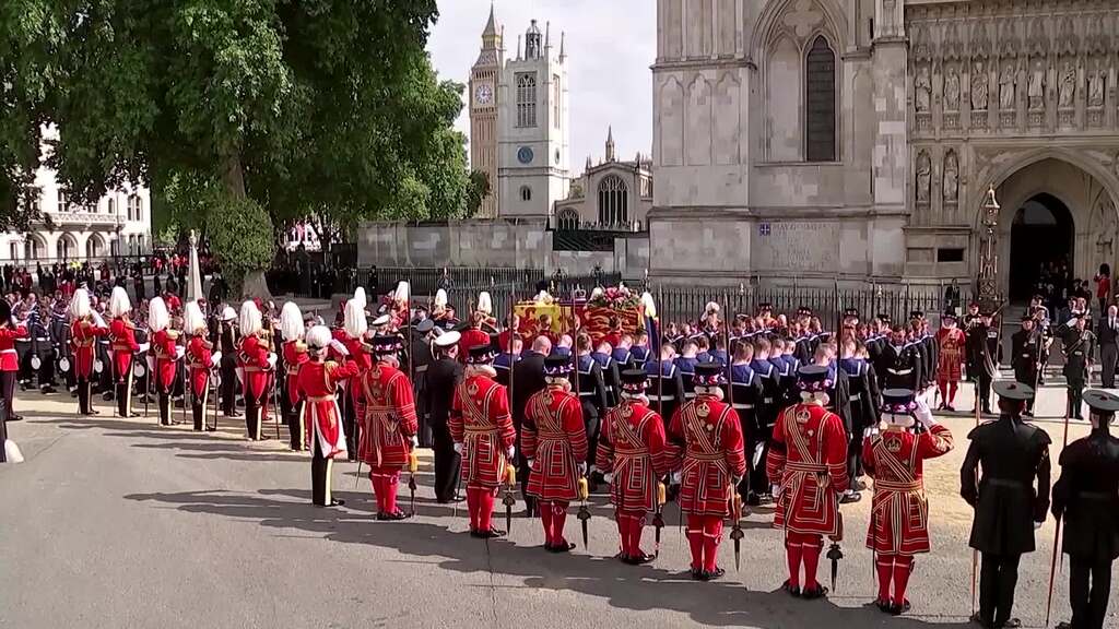 Charles III. wird im Mai 2023 gekrönt