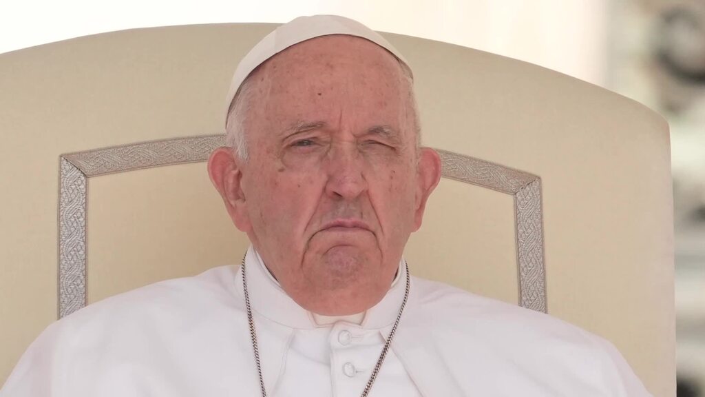 Unter Vollnarkose: Papst Franziskus unterzieht sich dringender OP