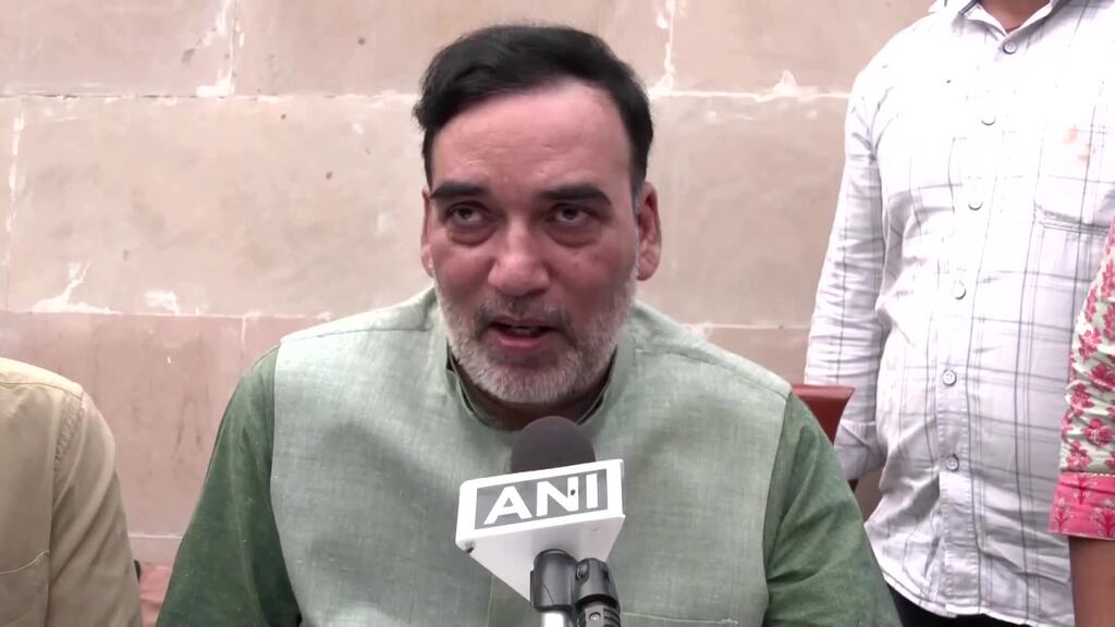 Indien: Mit Kanonen auf den Smog schiessen