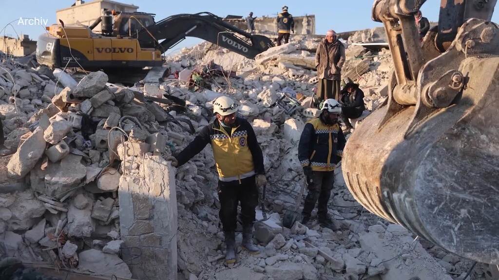 Mehr als 25'000 Tote nach Erdbebenkatastrophe 